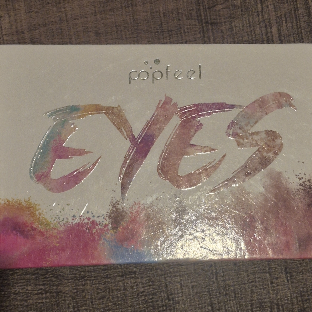 Popfeel Eyeshadow Palette
